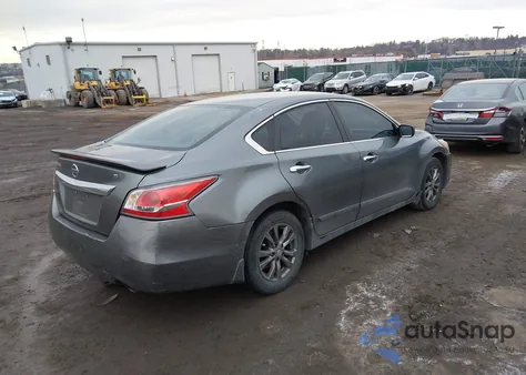 2015 Nissan Altima 2.5 S from USA, damaged, VIN 1N4AL3AP1FC226375
